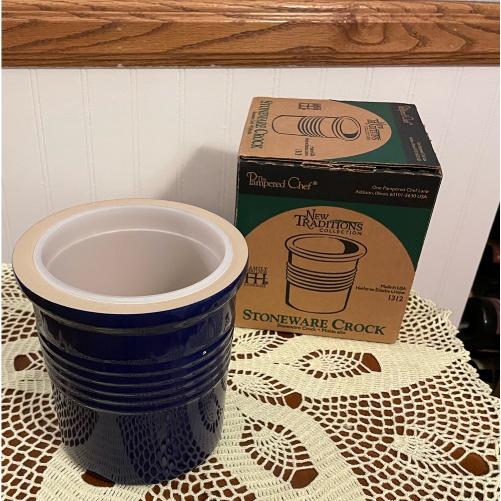Pampered Chef New Traditions Stoneware Crock‎ W/ Insert Navy Blue 1312 Retired